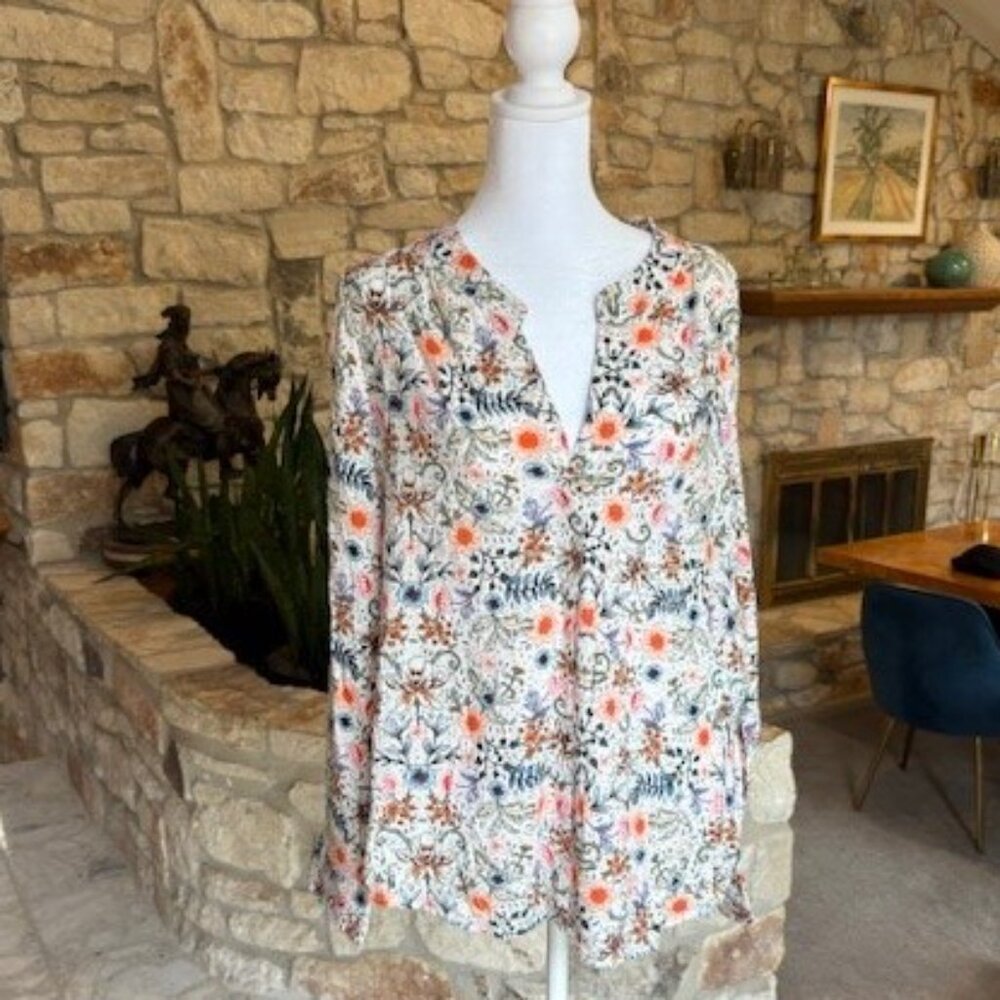 NWT floral blouse